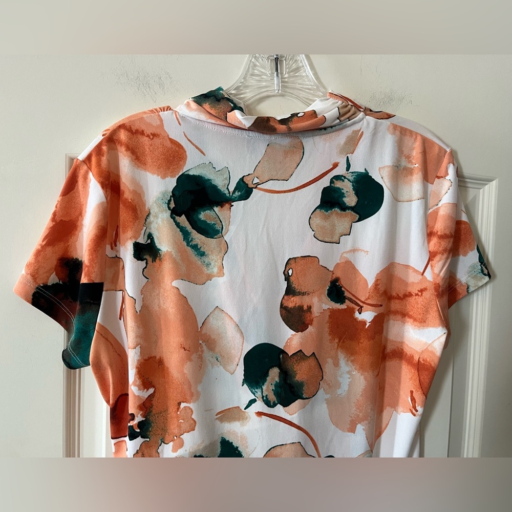 DKNY Women's Floral Wrap Blouse - Peach and Green Size Large - Picture 3 of 13